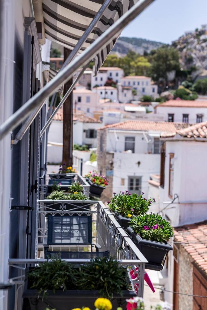 Nesea Boutique Apartments Hydra  Bagian luar foto