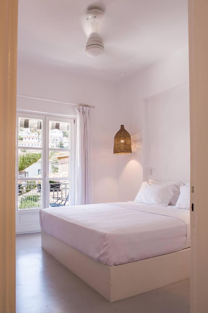 Nesea Boutique Apartments Hydra  Bagian luar foto