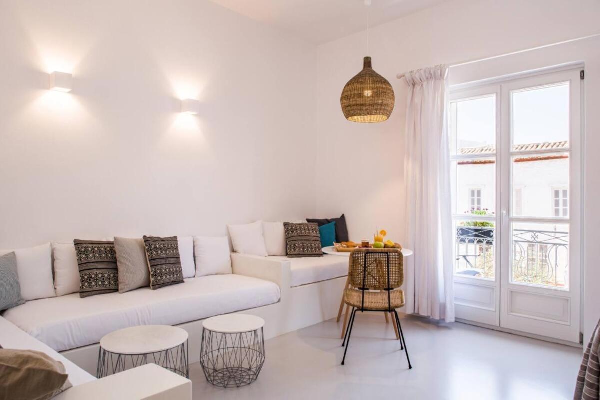 Nesea Boutique Apartments Hydra  Bagian luar foto