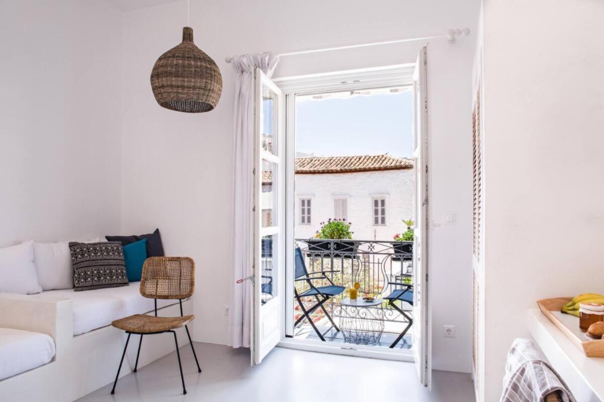 Nesea Boutique Apartments Hydra  Bagian luar foto